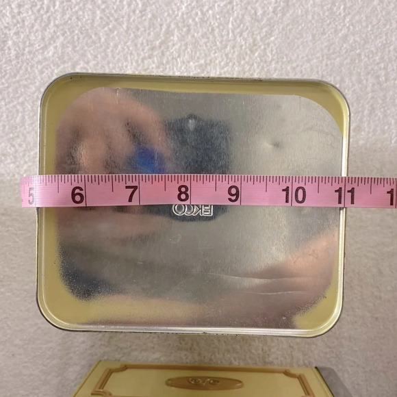 Vintage  Ekco Canada Limited Yellow Tan Metal Canister Set Flour Sugar - Picture 11 of 12